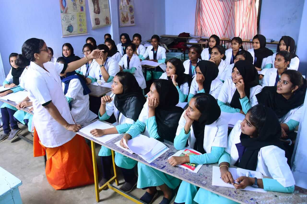 AIMI Nursing Class Training, Kozhikode - All India Medical Institute (AIMI)